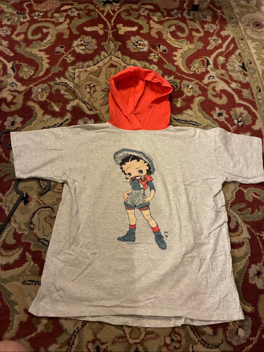 Vintage Ross Int’l Girls Gray/Silver Tee with Bright Pink Hoodie and Betty Boop